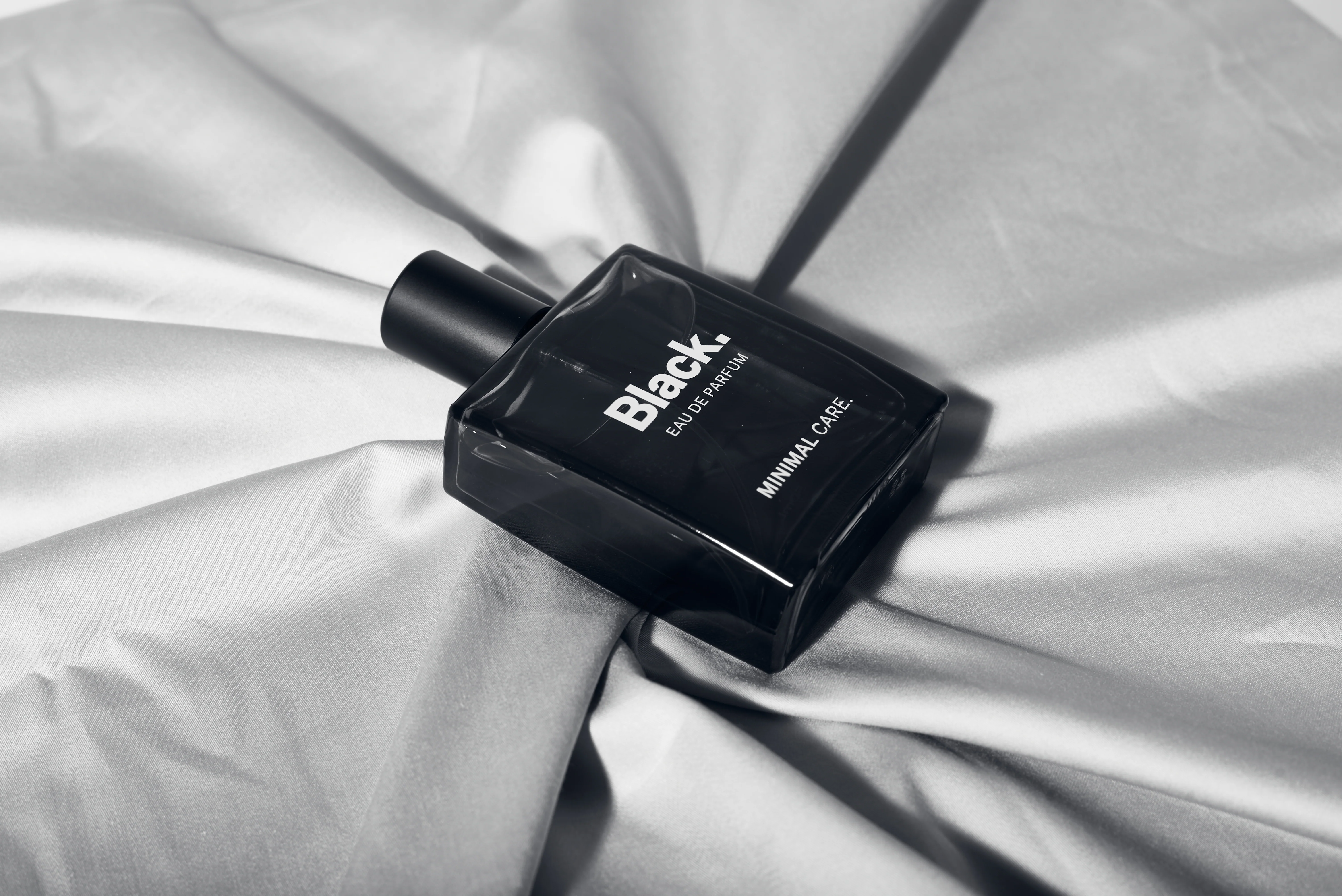 Perfume Black - Image 5