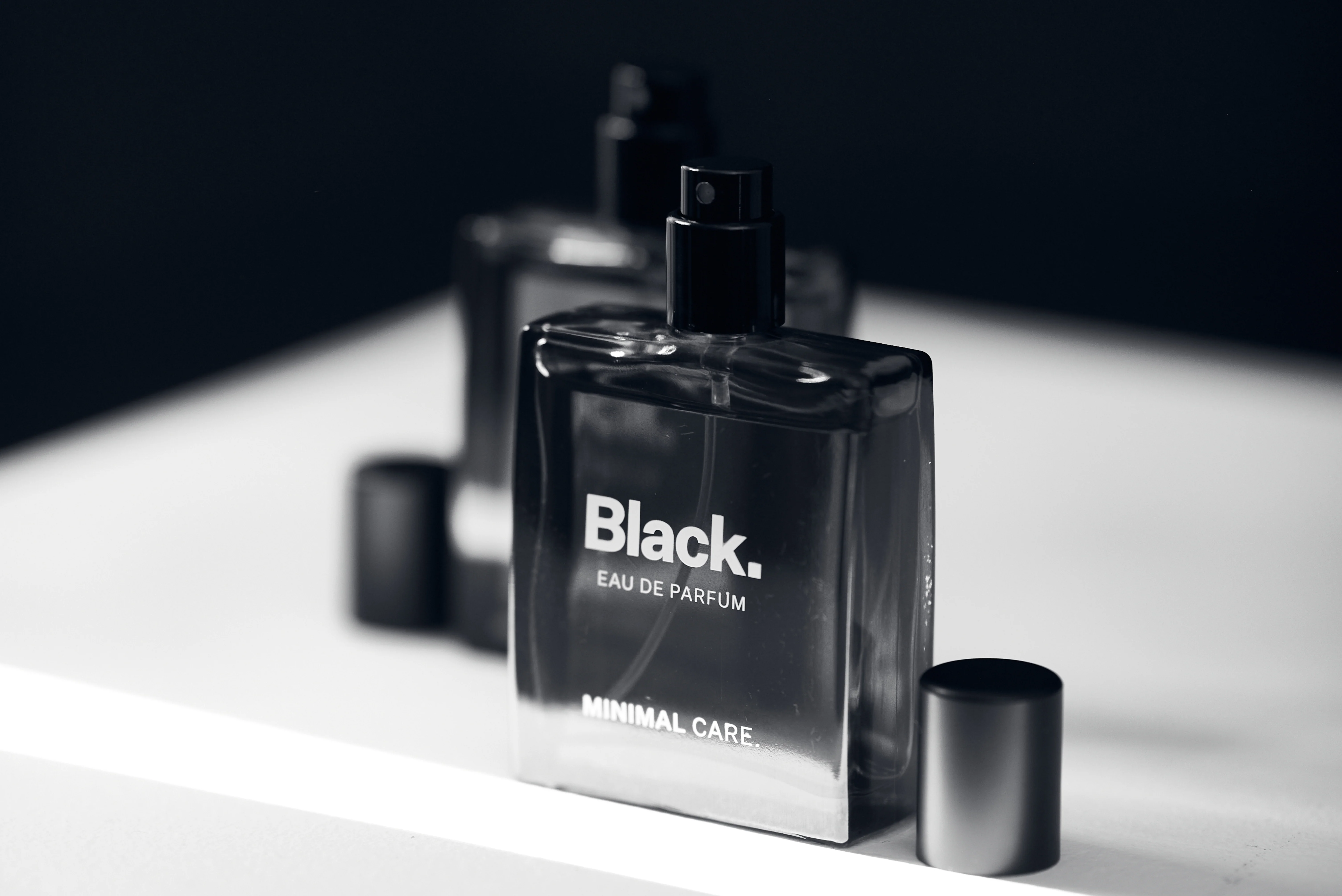 Perfume Black - Image 3
